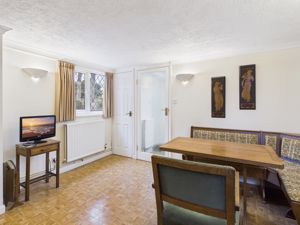 Dining Room- click for photo gallery